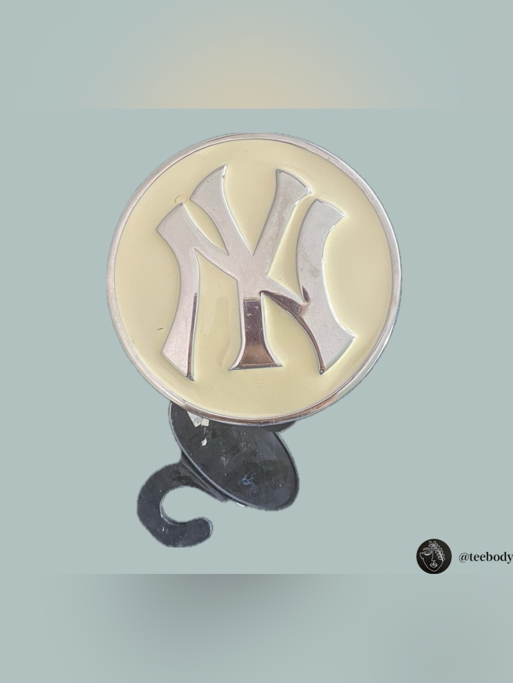 VTG New York Yankees Belt Buckle Round Cream Enamel Logo NWT